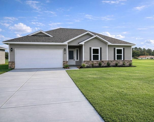 6 Greenway Dr, Trinity, TX 75862
