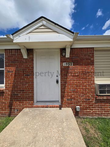 1952 S  Hiram Ave, Wichita, KS 67213