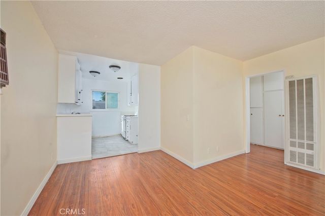 7135 Coldwater Canyon Ave  #14, North Hollywood, CA 91605