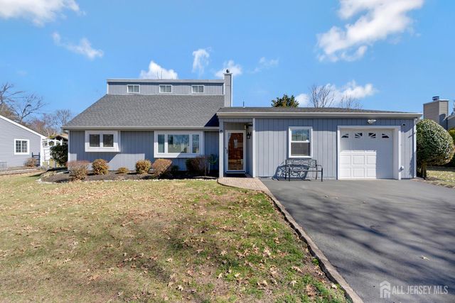 6 Long St, Piscataway, NJ 08854