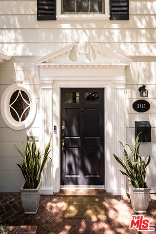 2415 Panorama Ter, Los Angeles, CA 90039