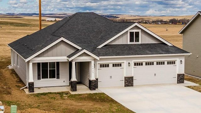 1425 Oxbow Dr, Sheridan, WY 82801