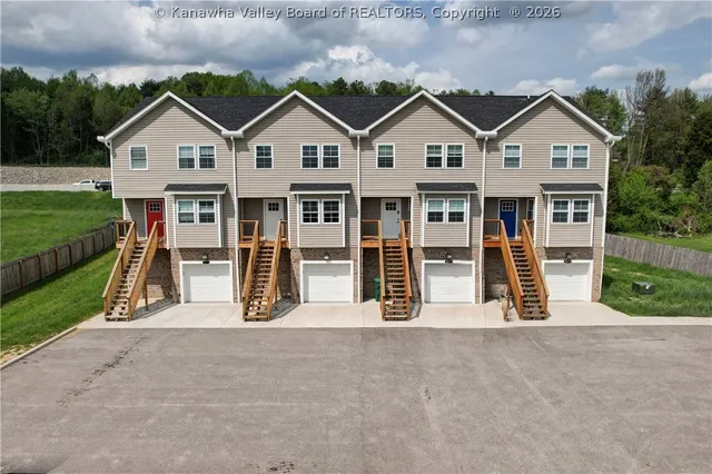 9073 Teays Valley Rd, Scott Depot, WV 25560