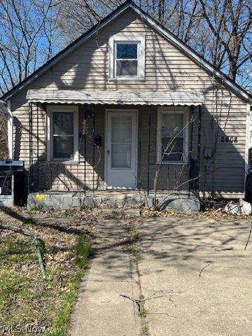 2408 Castle Ave, Cleveland, OH 44113