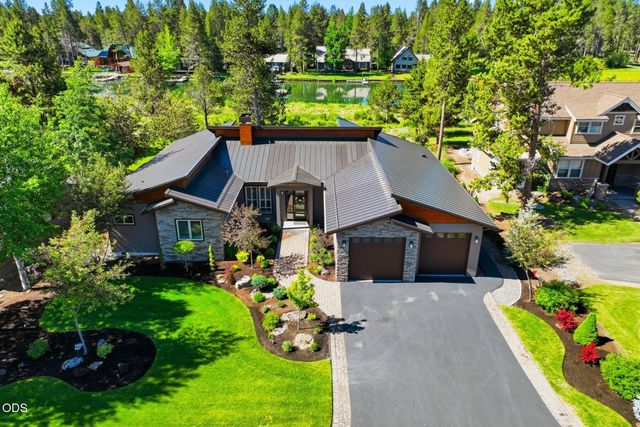 16803 Pony Express Way, Bend, OR 97707