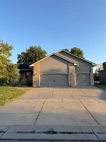 2422 S  Westgate Ct, Wichita, KS 67215