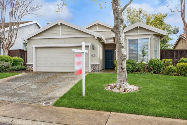 3921 Coldwater Dr, Rocklin, CA 95765