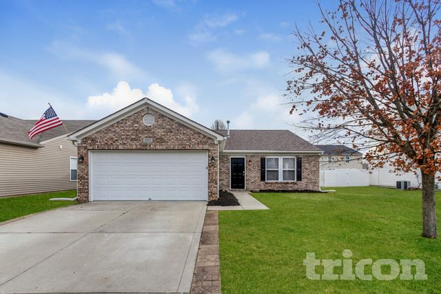 8643 Hopewell Ct, Camby, IN 46113