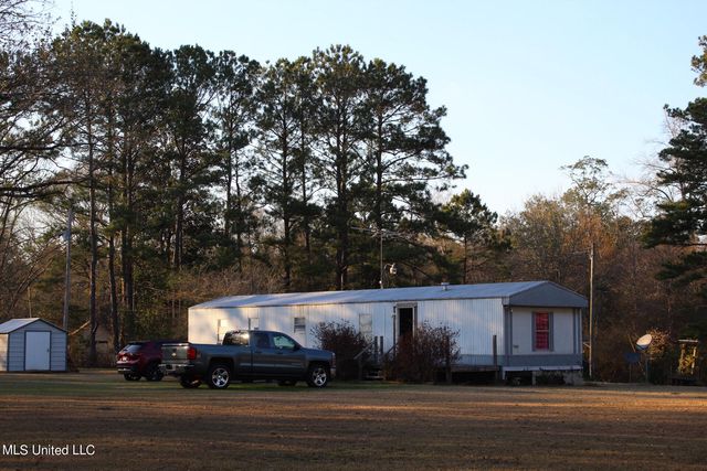 71 S  Fork Dr, Carriere, MS 39426