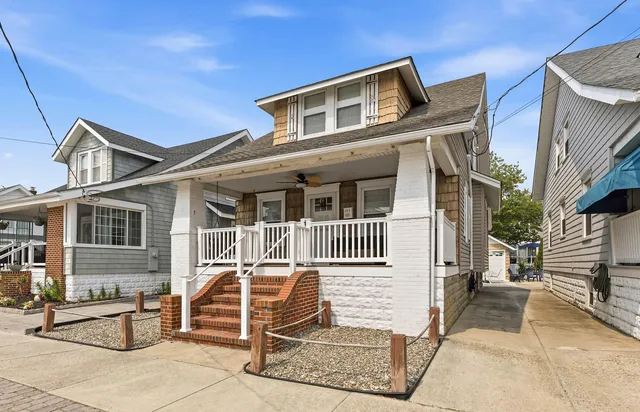 117 E  Lavender Rd, Wildwood Crest, NJ 08260