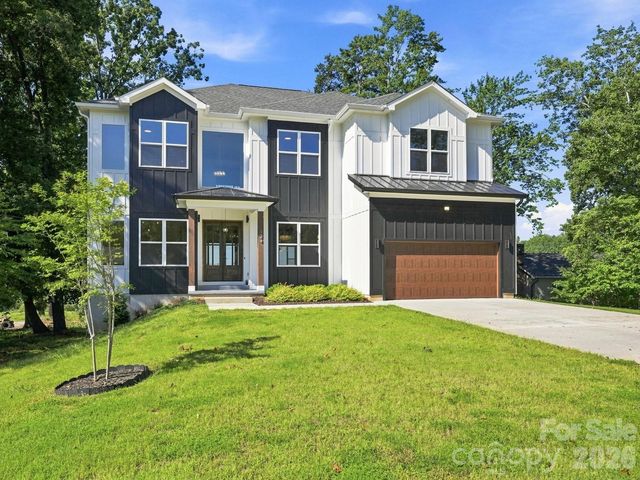 124 Clipper Ln, Mooresville, NC 28117