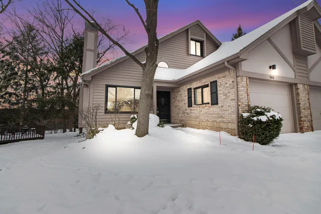 2016 Audubon Dr, Ann Arbor, MI 48103