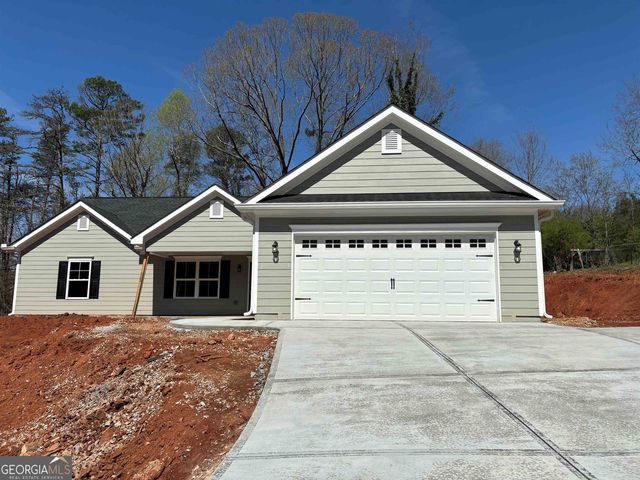 227 Hillandale St, Cornelia, GA 30531