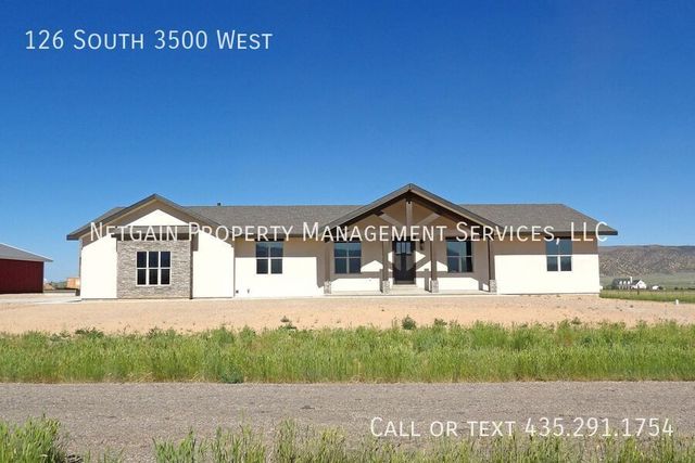 126 S  3500 W, Parowan, UT 84761