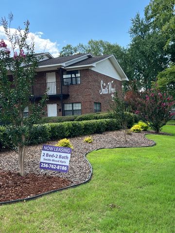 16-820 N  Wood Ave, Florence, AL 35630