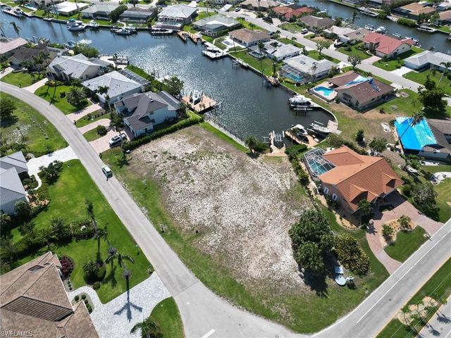 14730 Caleb Dr, Fort Myers, FL 33908