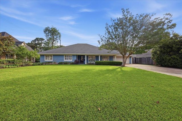 675 Belvedere Dr, Beaumont, TX 77706