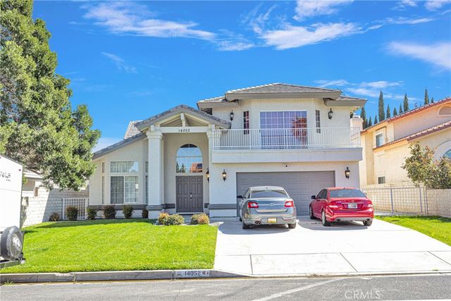 14052 Driftwood Dr, Victorville, CA 92395