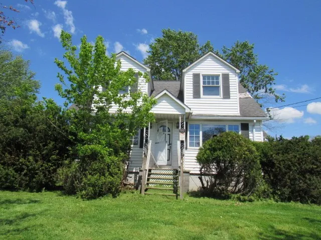 1052 N  Eighty Eight Rd, Rices Landing, PA 15357