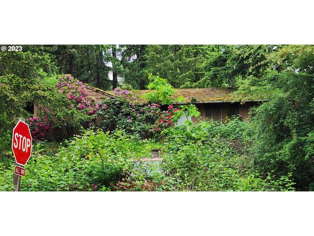 4901 SW Childs Rd, Lake Oswego, OR 97035