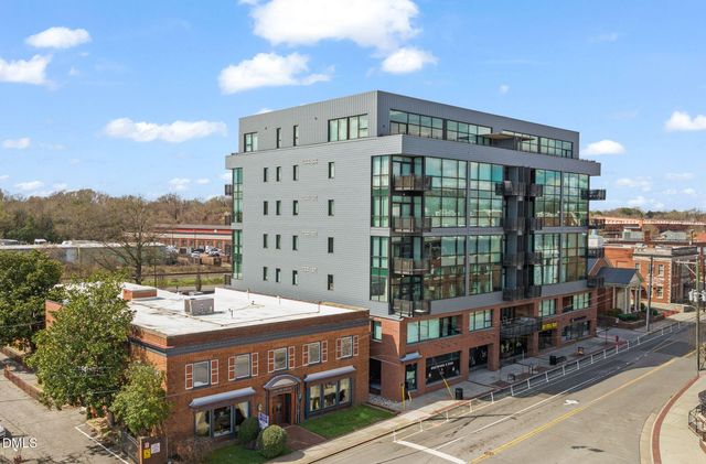 1105 W  Main #303, Durham, NC 27701