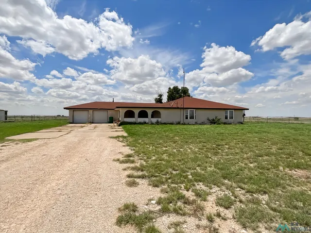 10501 N  World Dr, Hobbs, NM 88242