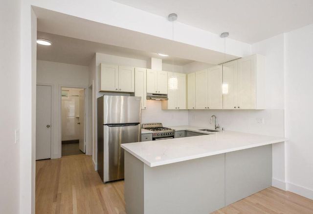 2390 Chestnut St #107, San Francisco, CA 94123