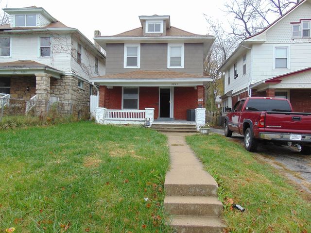 3241 E  27th St, Kansas City, MO 64127