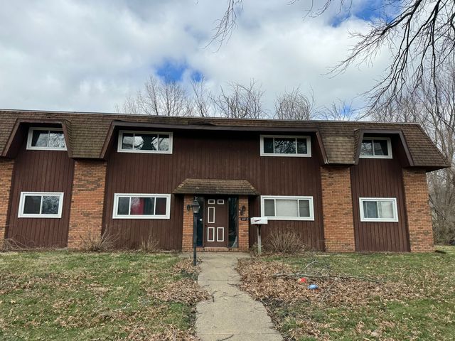 2107 Lexington Dr #3, Springfield, IL 62704