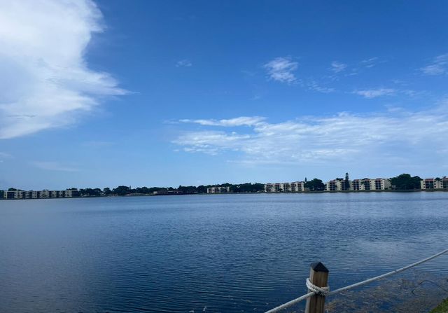 114 LAKE EMERALD Drive #401, Fort Lauderdale, FL 33309