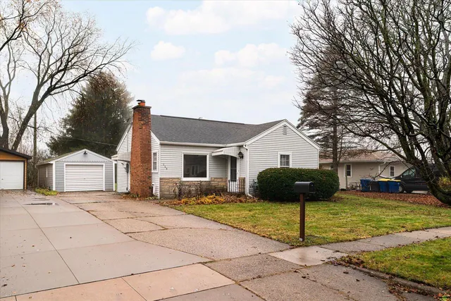 715 Independence STREET, Viroqua, WI 54665