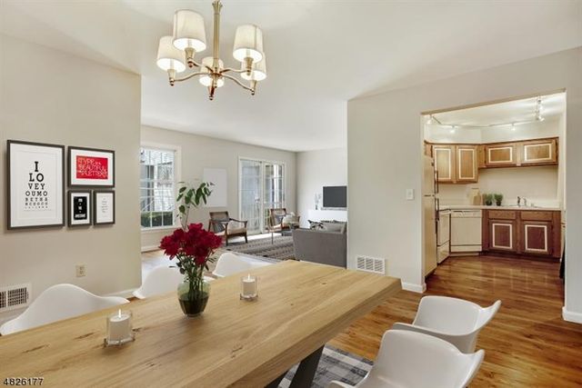 121 Jamestown Rd, Basking Ridge, NJ 07920