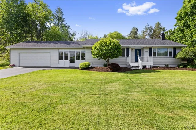 233 State Route 5, Weedsport, NY 13166