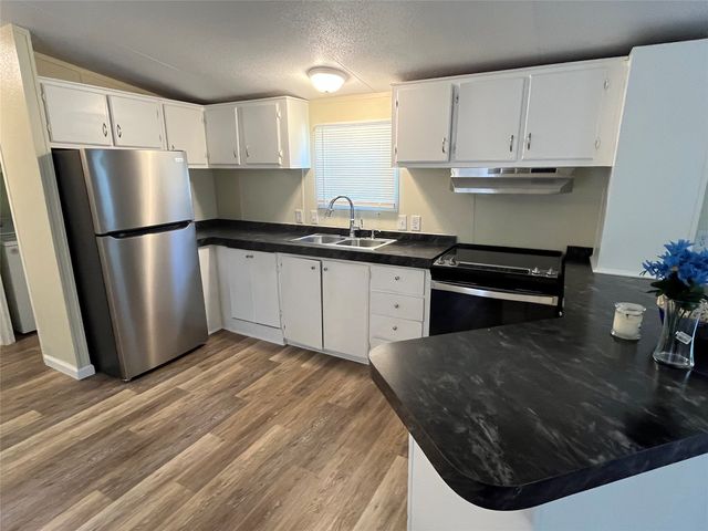 510 Williams St, Athens, TX 75751