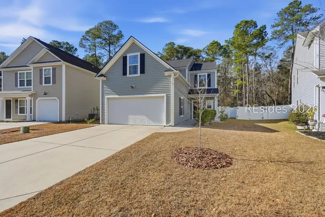241 Turkey Oak Dr, Bluffton, SC 29910