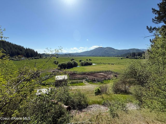 12774 S  Highway 3, Cataldo, ID 83810