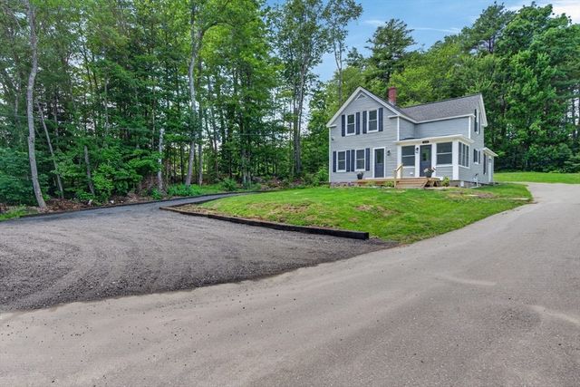 148 Center St, Ashburnham, MA 01430