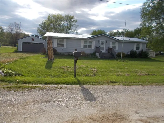 2090 Butternut Dr, Espyville, PA 16424