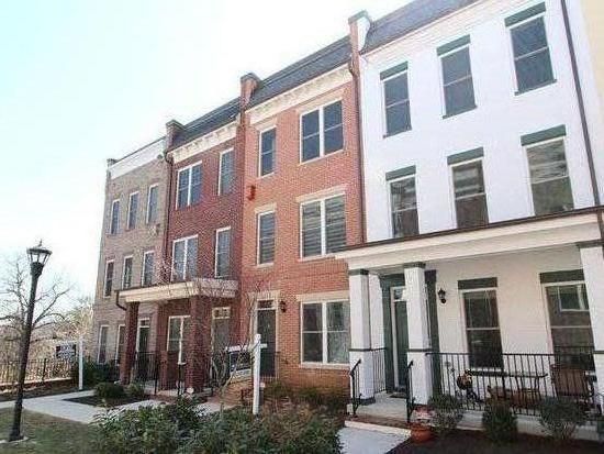 616 Regent Pl NE, Washington, DC 20017