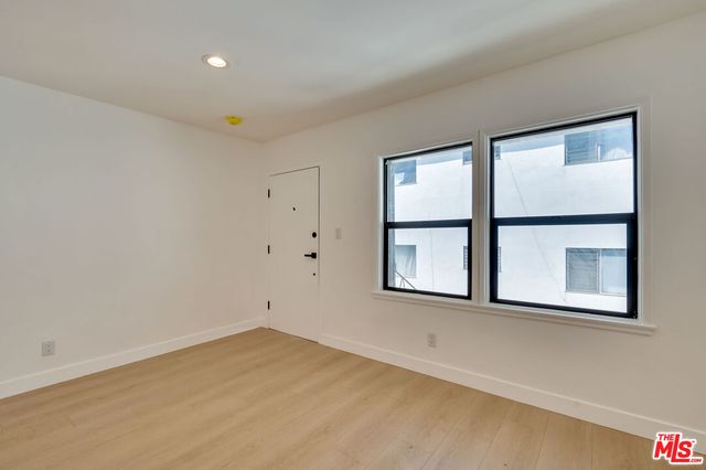 926 N  Spaulding Ave #8, West Hollywood, CA 90046