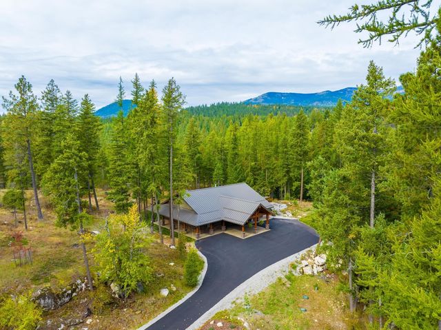 147 Rock Dome Rd, Sandpoint, ID 83864
