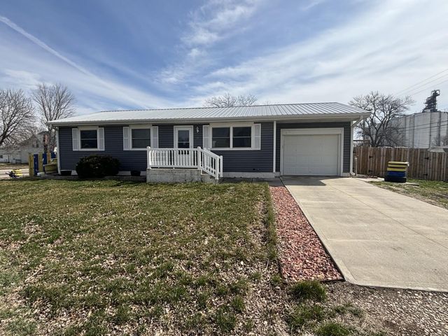 269 Robley St, Monroe, NE 68647