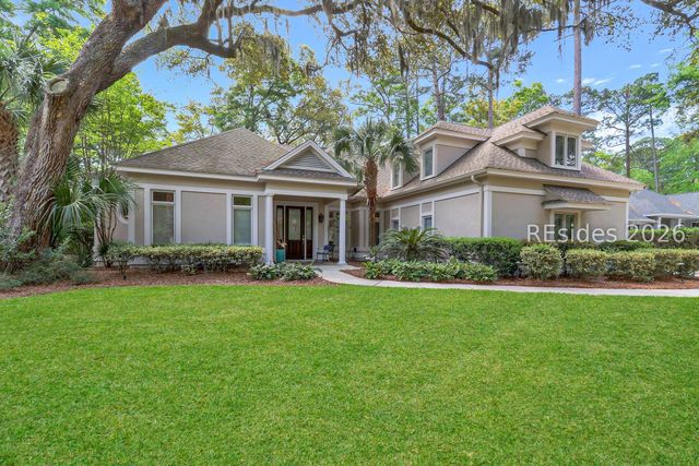12 Retreat Ln, Hilton Head Island, SC 29928