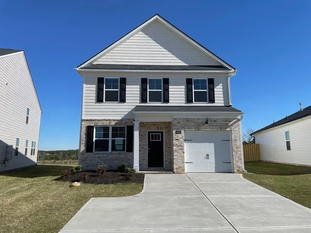 2128 Chromite Dr, Graniteville, SC 29829
