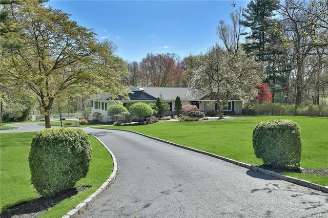 28 S Sterling Road S, Armonk, NY 10504