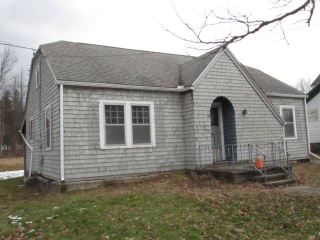 38 Walnut St, Cooperstown, NY 13326