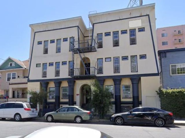 430 S  Union Ave #107, Los Angeles, CA 90017