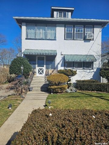 78 Brower Ave, Woodmere, NY 11598