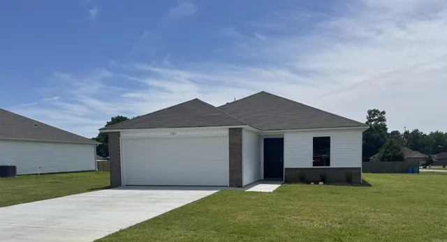 101 Jasmine Ct, Beebe, AR 72012