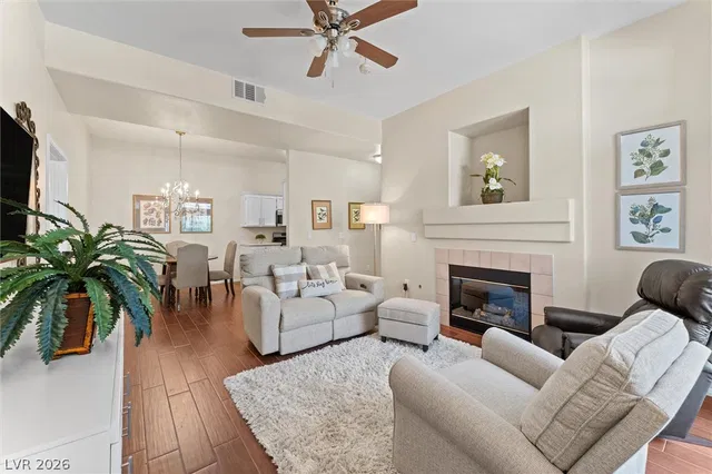 700 Carnegie St #812, Henderson, NV 89052